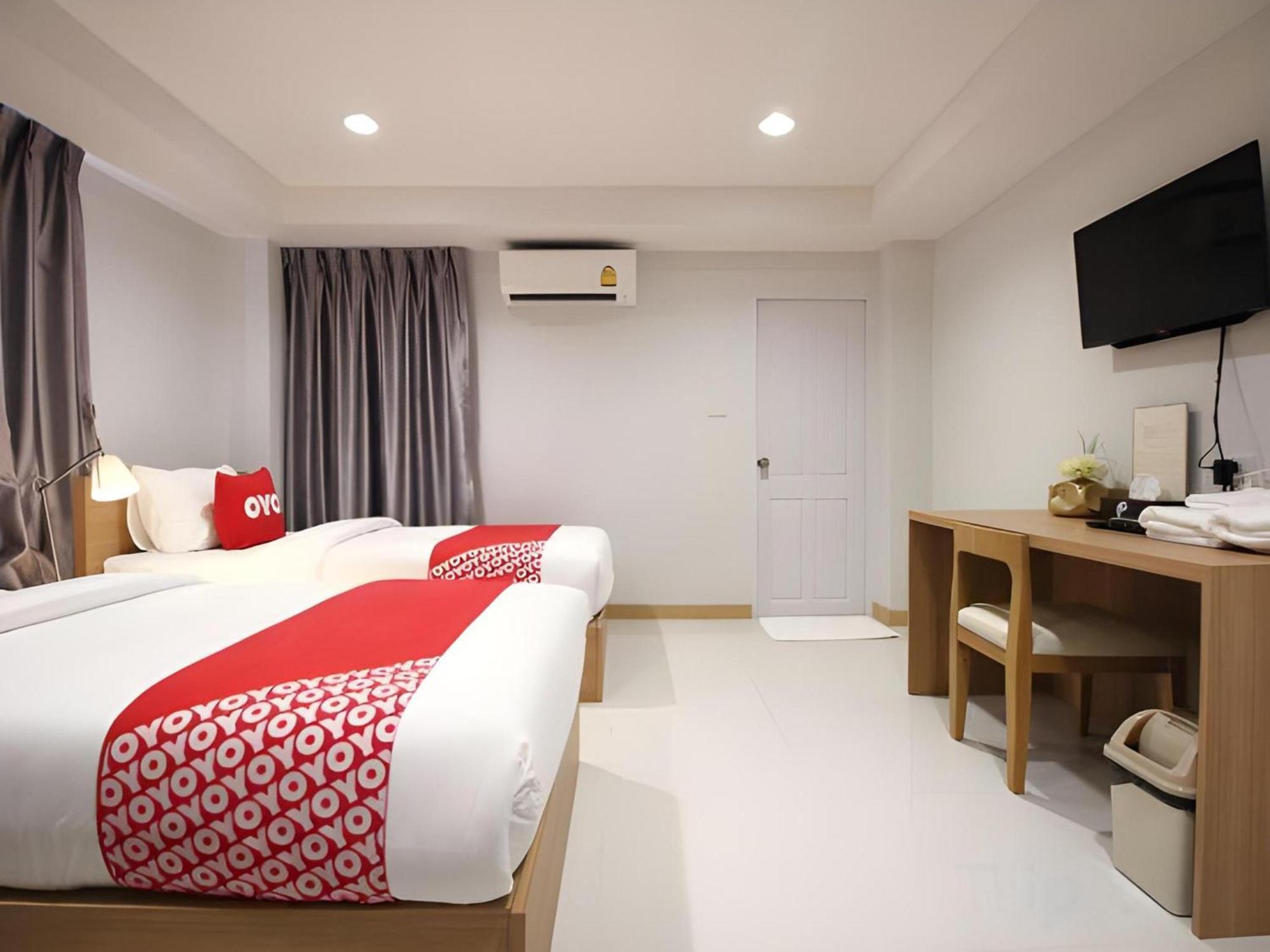 Super Oyo 483 Pannee Hotel Khaosan Bangkok Luaran gambar