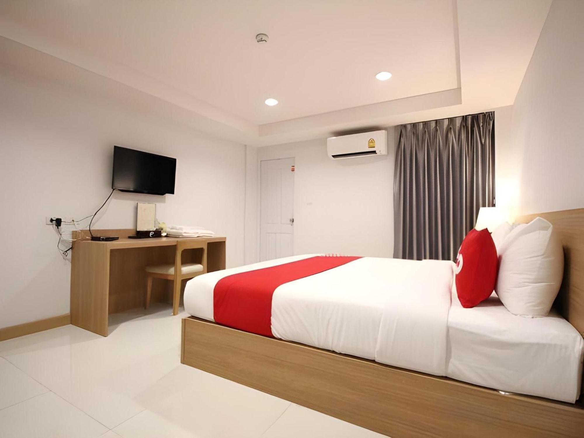 Super Oyo 483 Pannee Hotel Khaosan Bangkok Luaran gambar