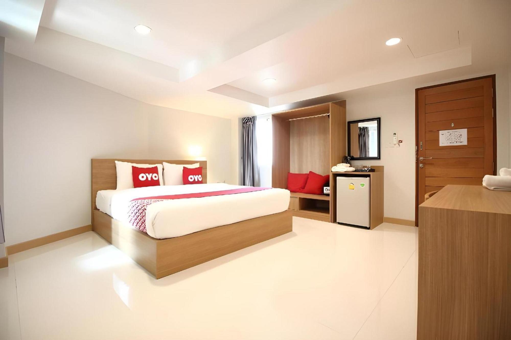 Super Oyo 483 Pannee Hotel Khaosan Bangkok Luaran gambar